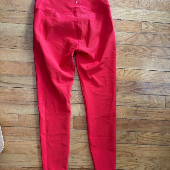 Wilo The Label- Bright Red Leggings Size L - Picture 7 of 8